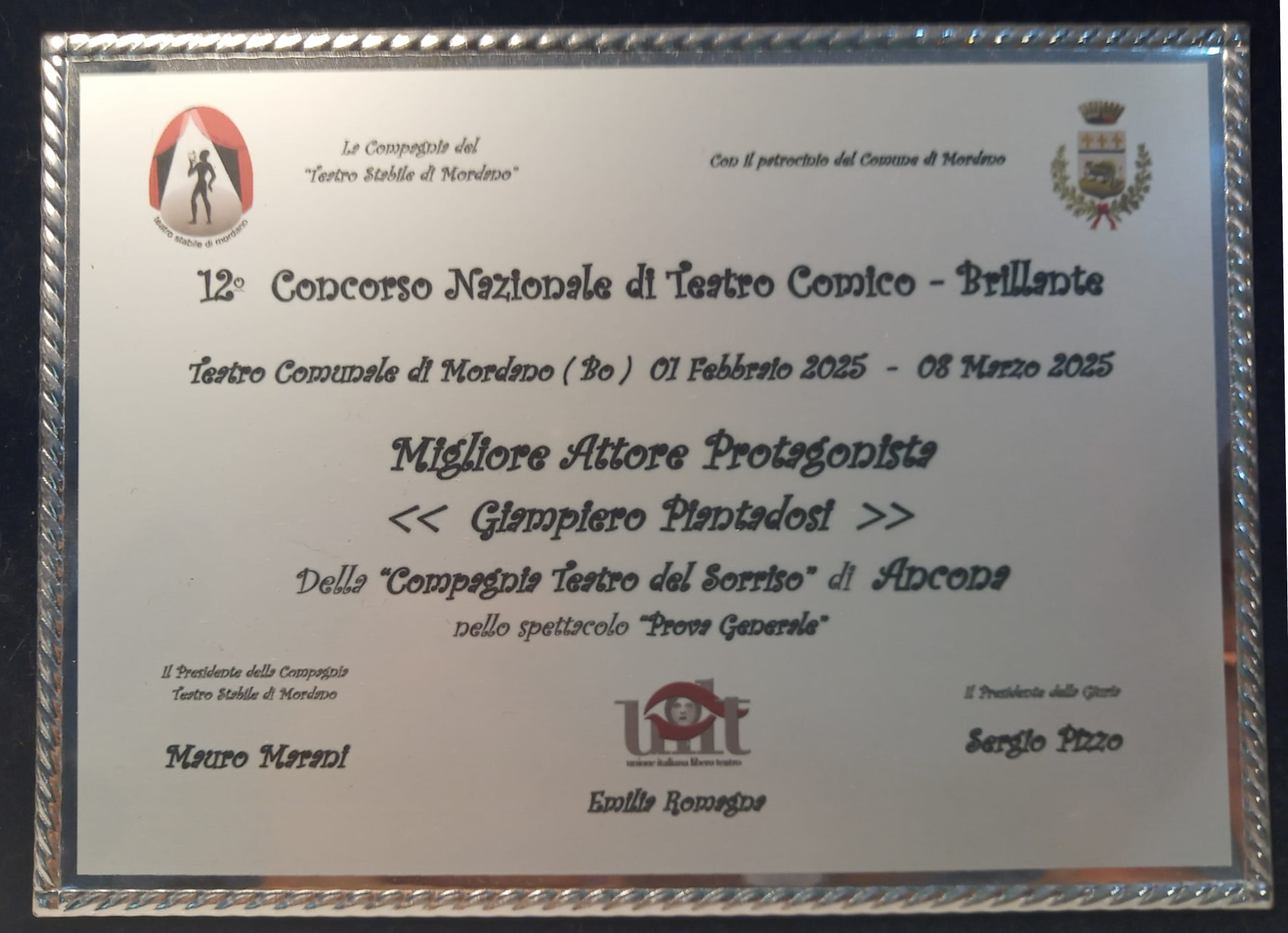 Targa del premio come migliore attore protagonista a Giampiero Piantadosi